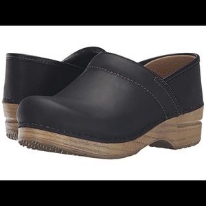 Dansko Professional Black leather Clogs
